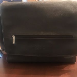 Espirit computer / office bag crossbody